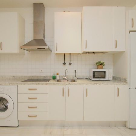 Lovely Apt In The City Center - 15M Walk Giralda Sevilla Exteriör bild