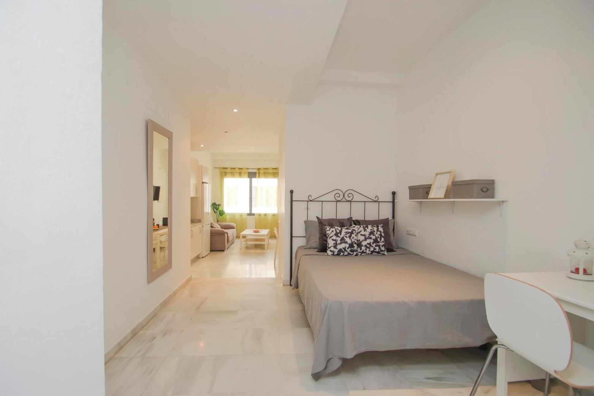 Lovely Apt In The City Center - 15M Walk Giralda Sevilla Exteriör bild